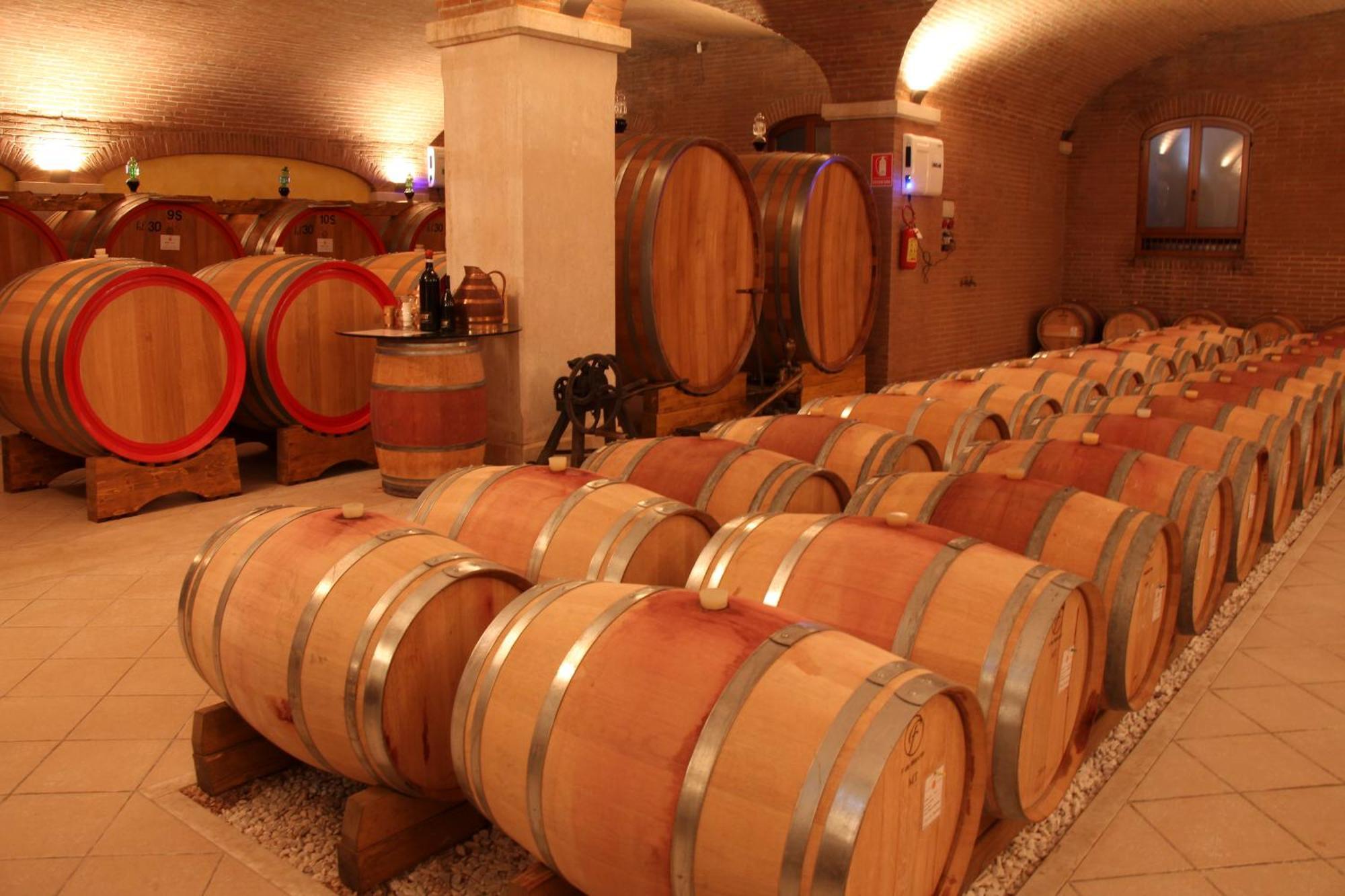 פומאנה Agriturismo Valentina Cubi מראה חיצוני תמונה