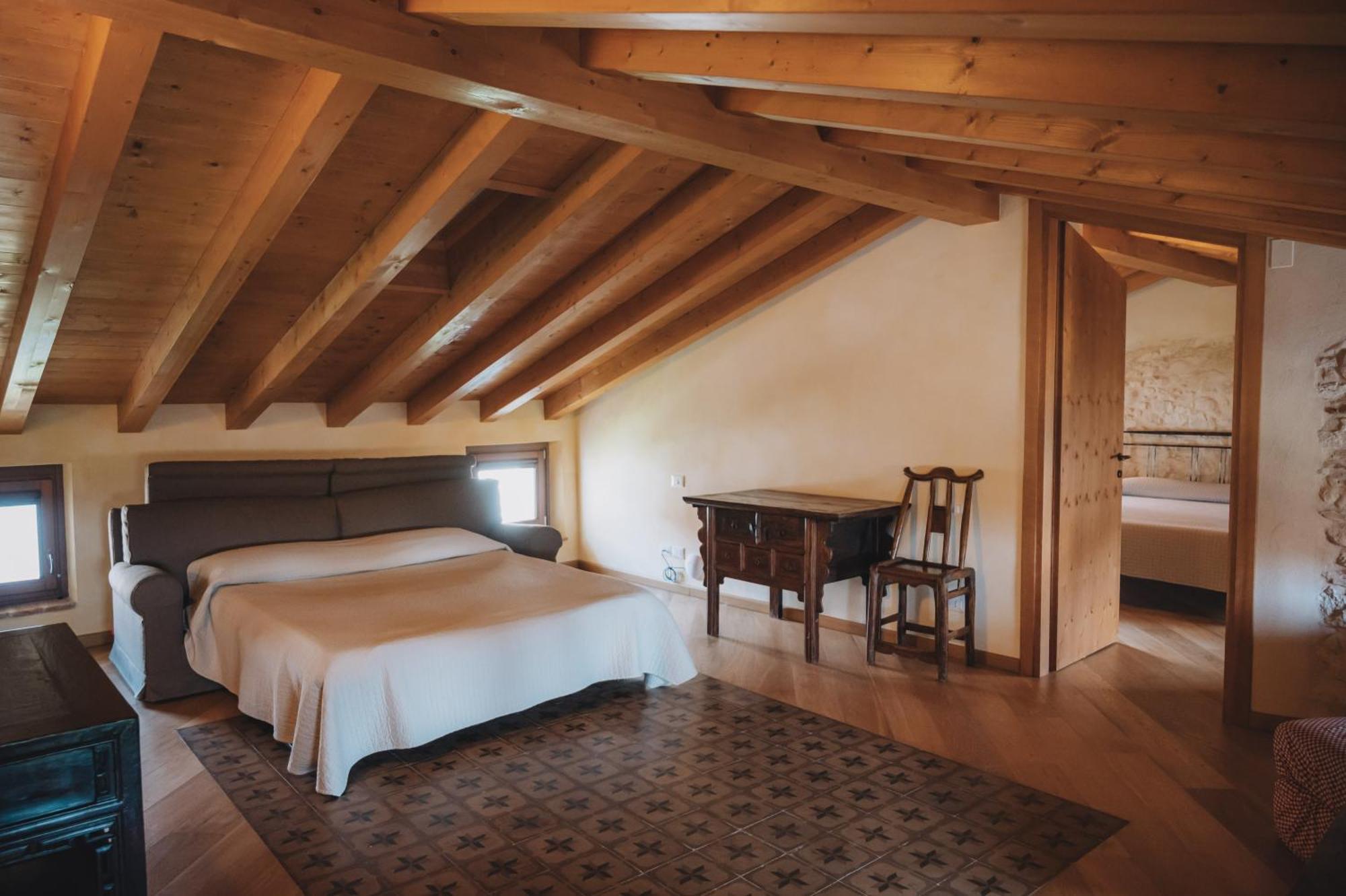 פומאנה Agriturismo Valentina Cubi מראה חיצוני תמונה