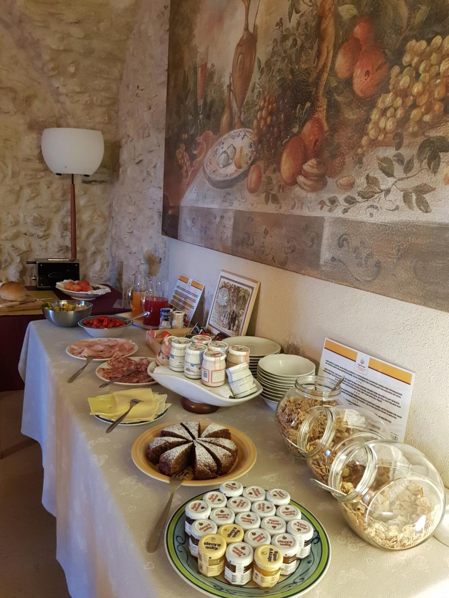 פומאנה Agriturismo Valentina Cubi מראה חיצוני תמונה