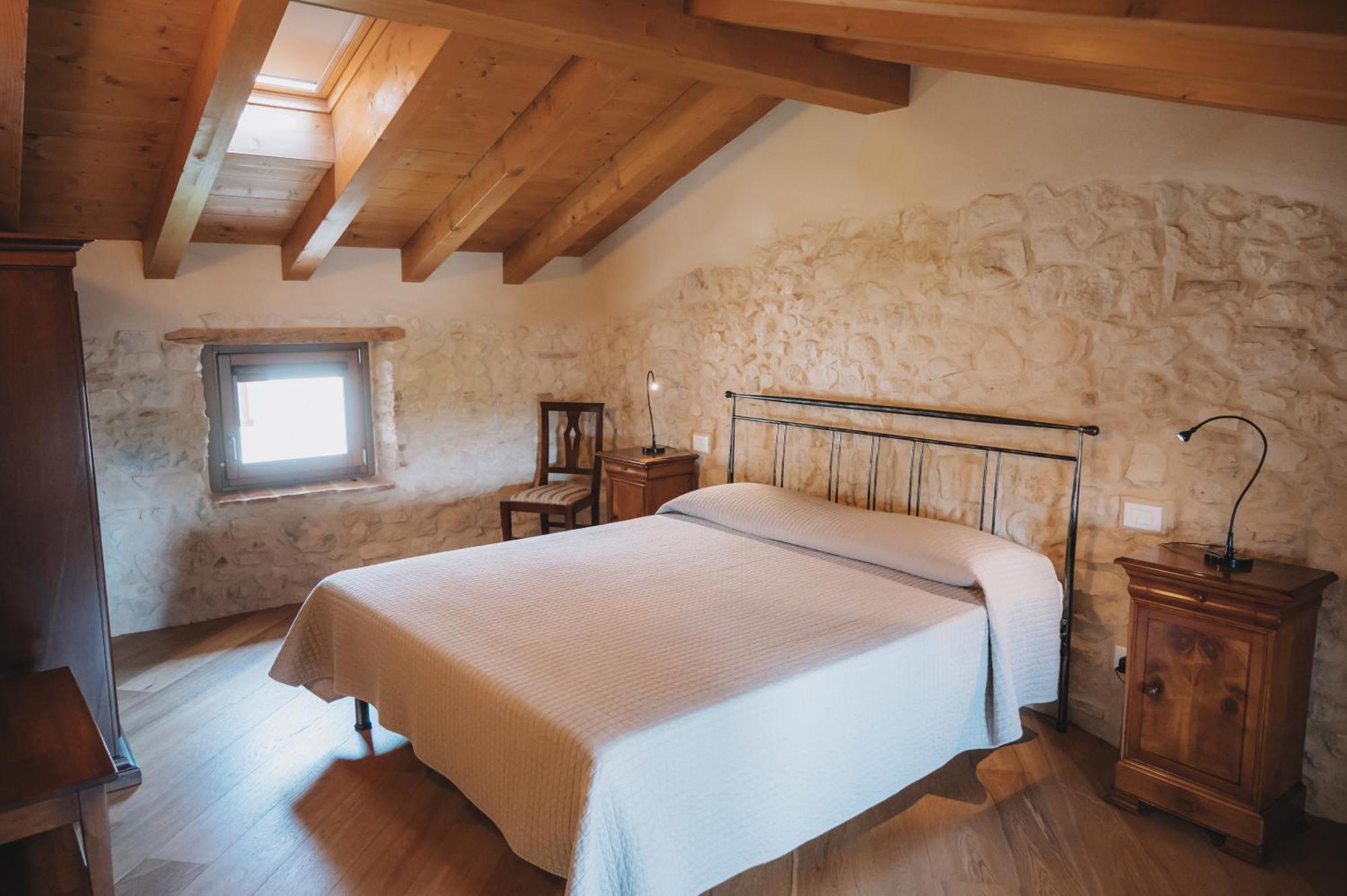 פומאנה Agriturismo Valentina Cubi מראה חיצוני תמונה