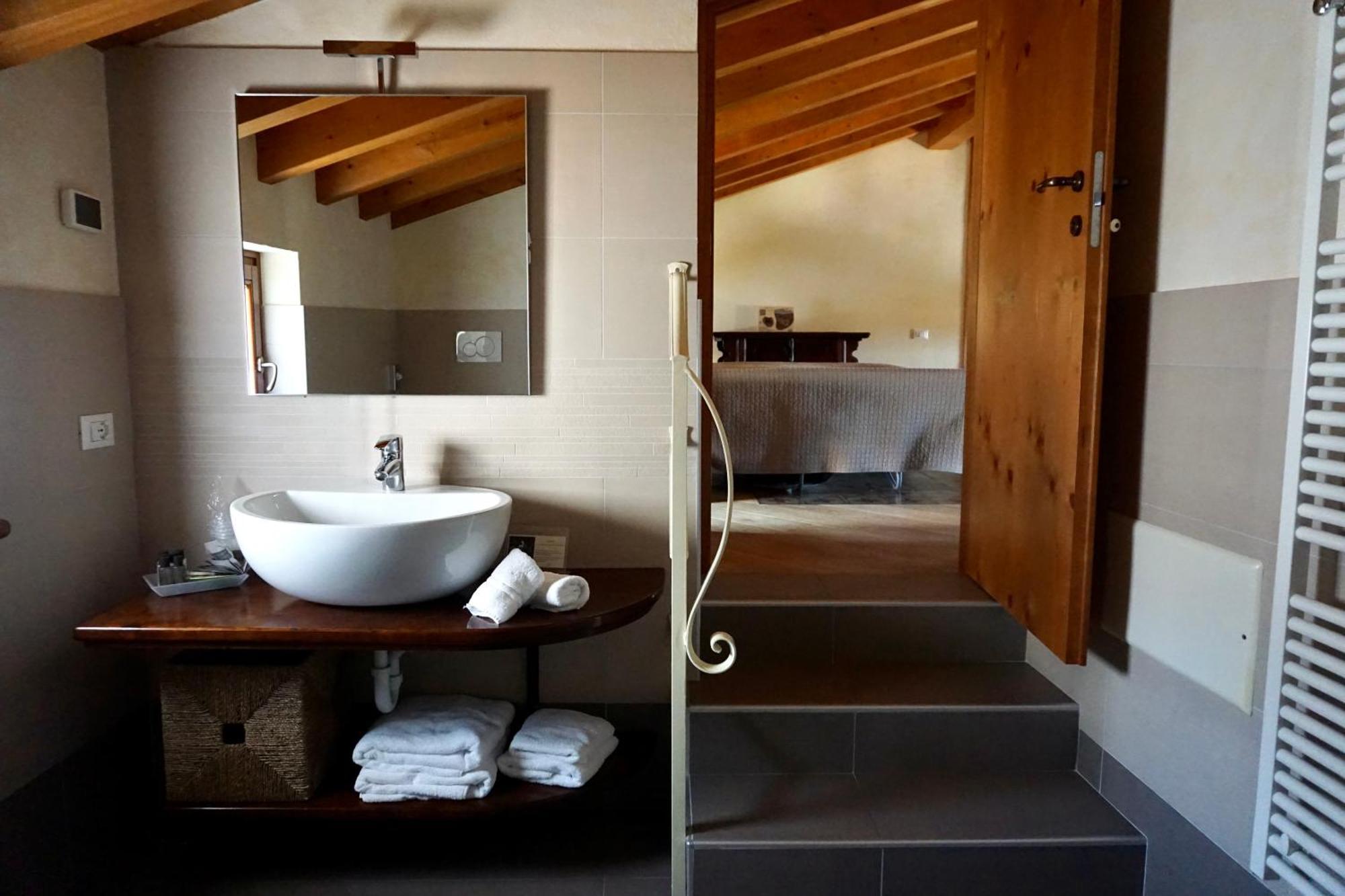 פומאנה Agriturismo Valentina Cubi מראה חיצוני תמונה